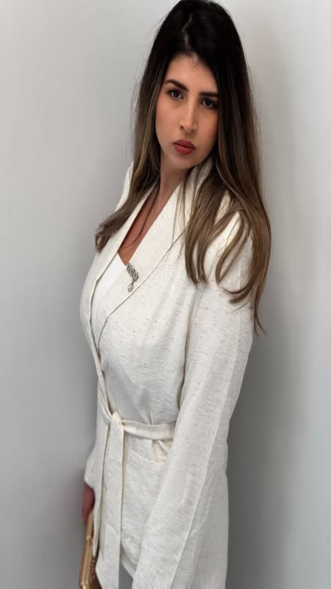 Traje lino brillos