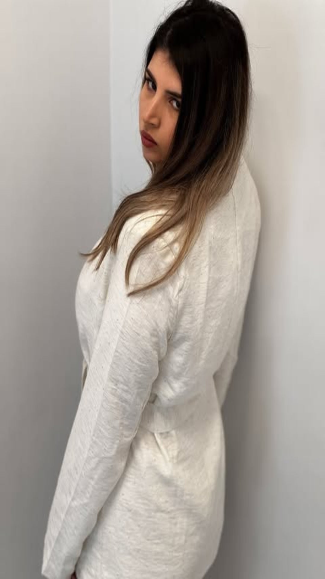 Traje lino brillos