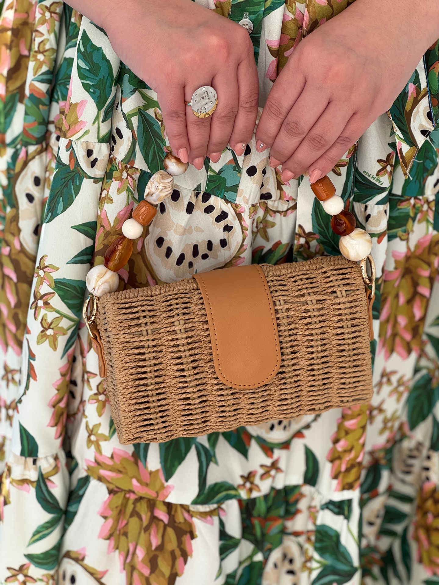 Bolso bandolera efecto rafia