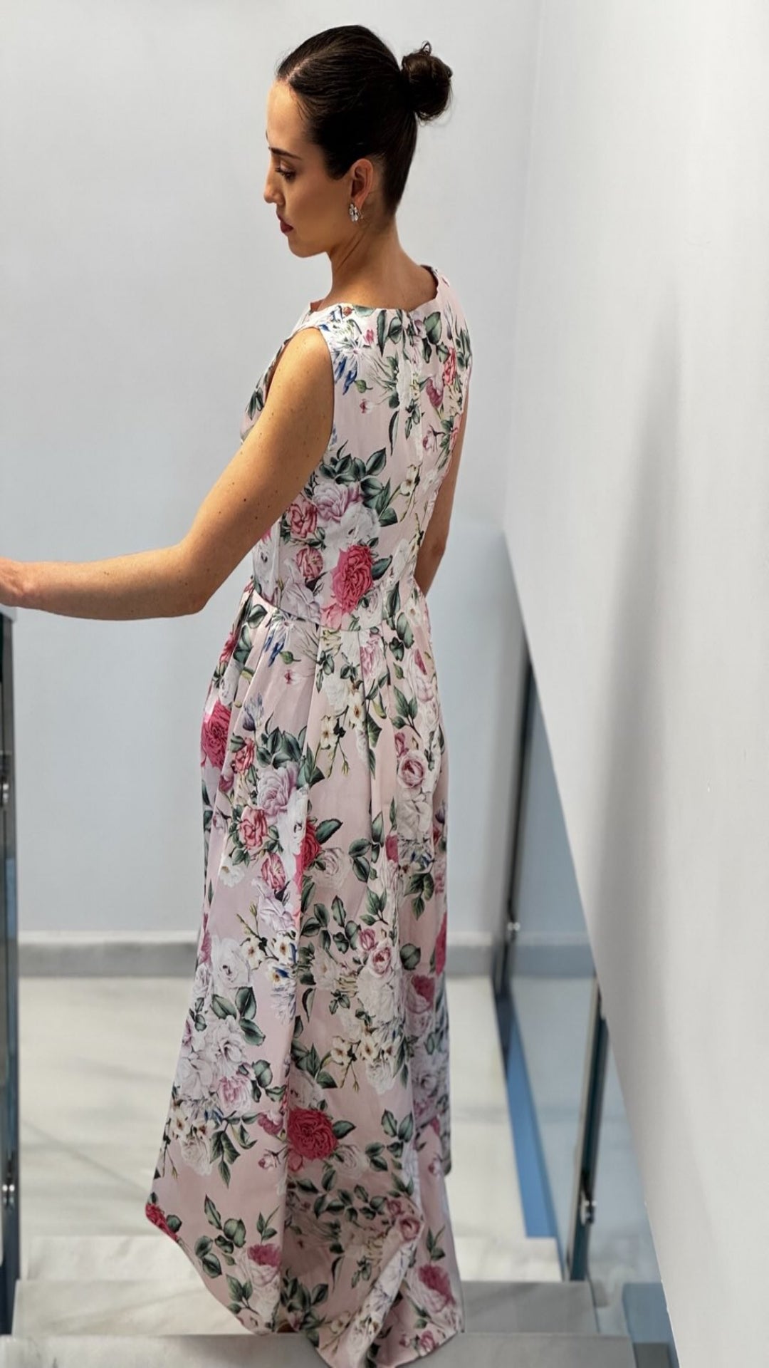 Vestido evasé asimétrico