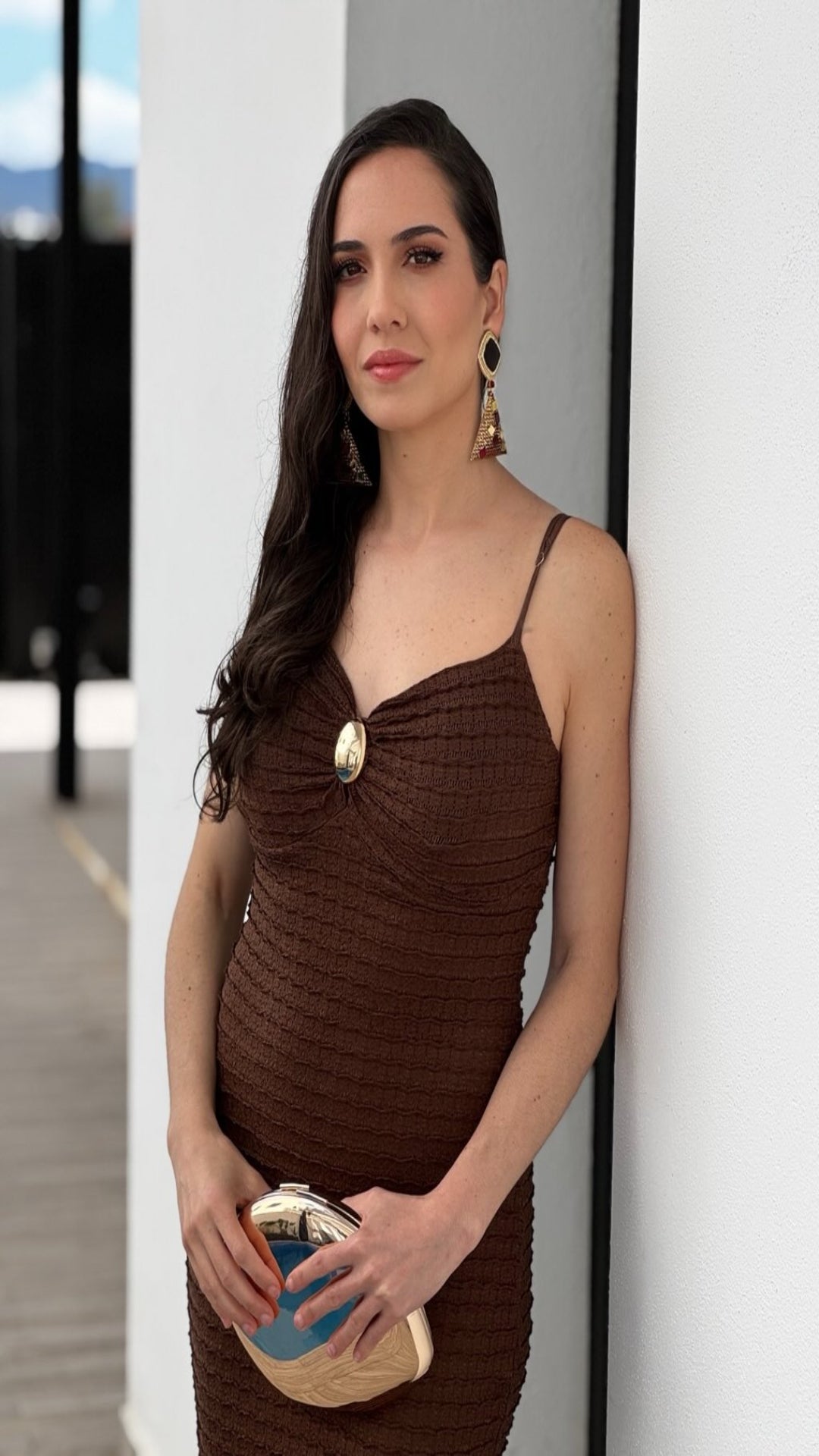 Vestido largo aplique dorado
