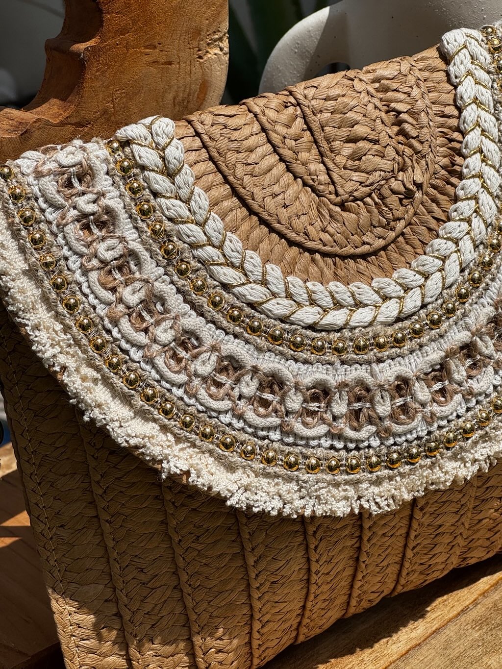 Bolso sobre trenzado