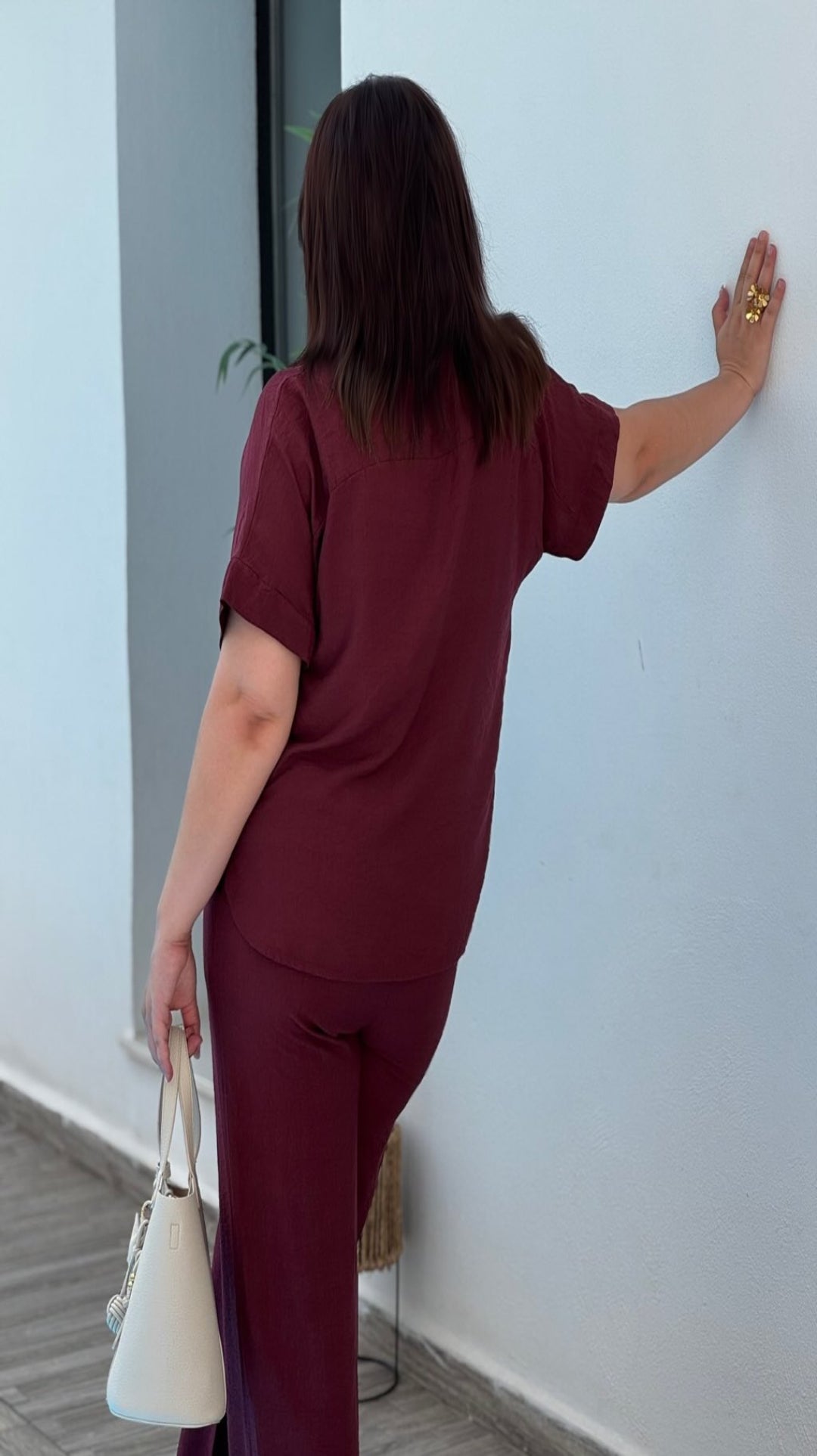 Conjunto camisa y pantalón casual
