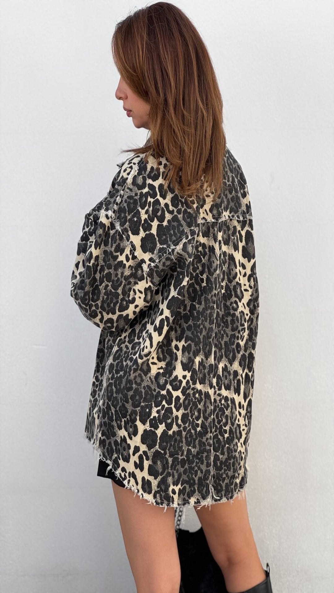 Sobrecamisa denim oversize animal print
