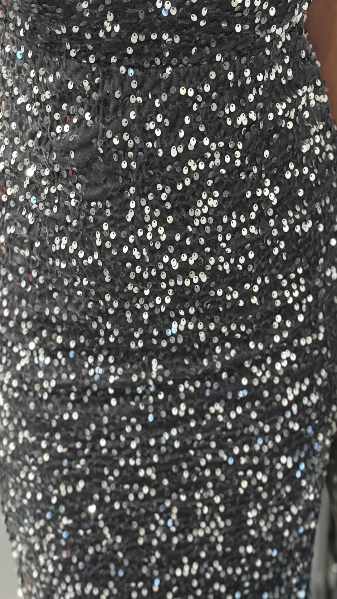 Vestido terciopelo con letejuelas