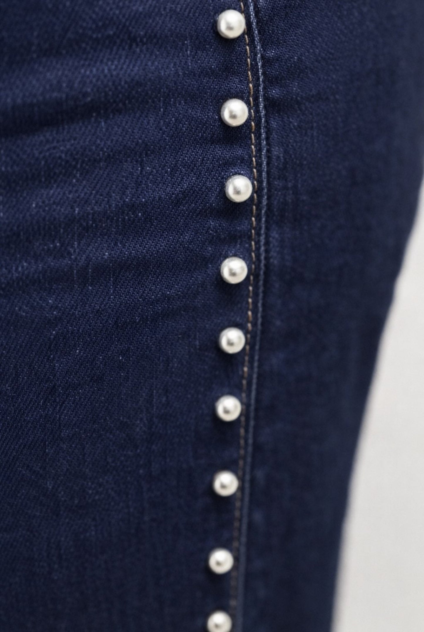 Jeans Wide leg tachuelas