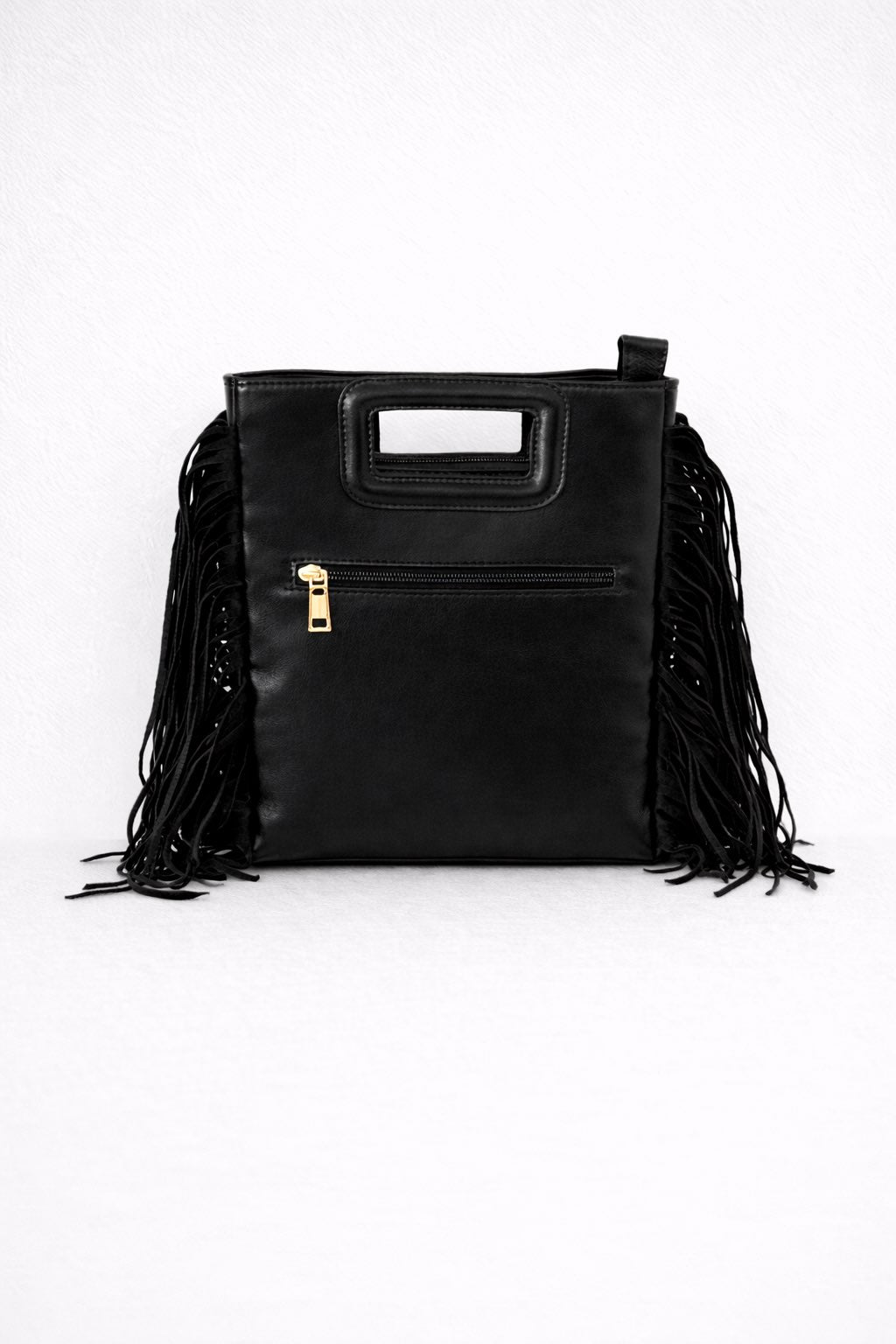 Bolso flecos con tachuelas