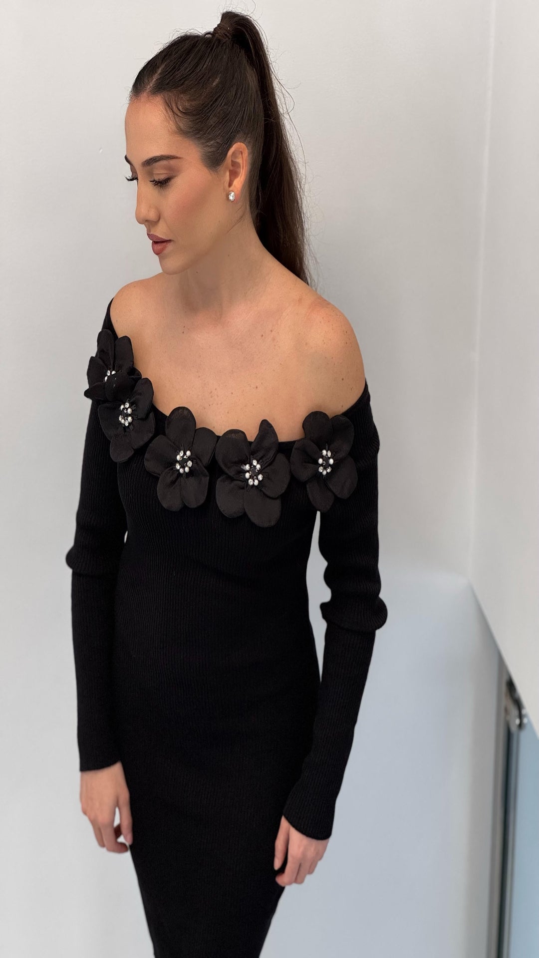 Vestido punto off shoulder