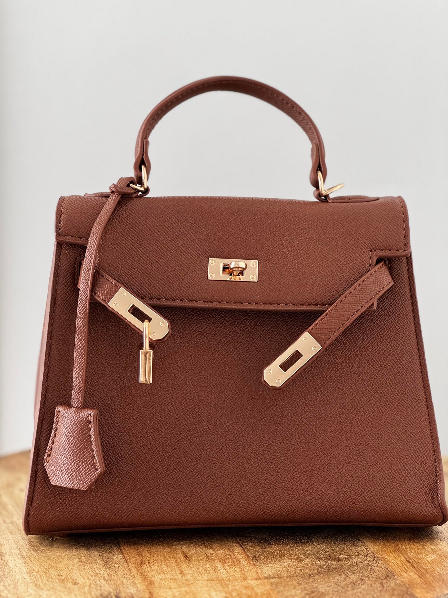 Bolso de mano candado