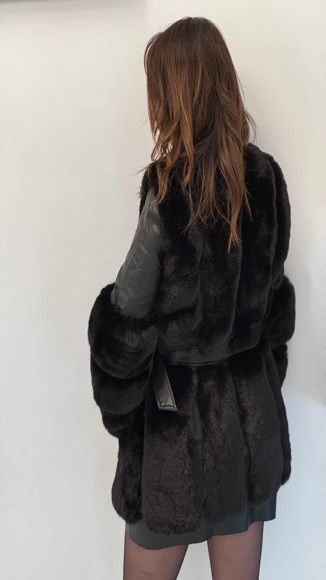 Abrigo combinado con cinturón