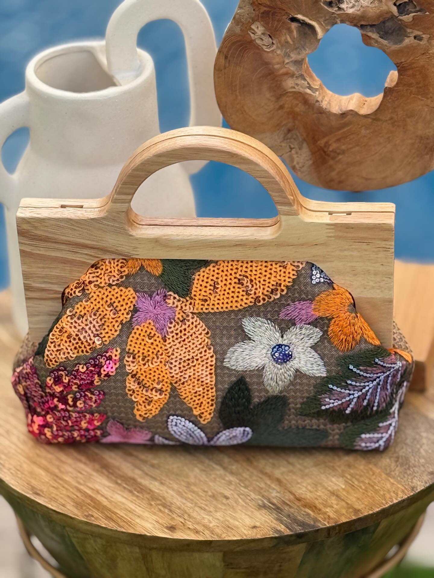 Bolso bordado floral