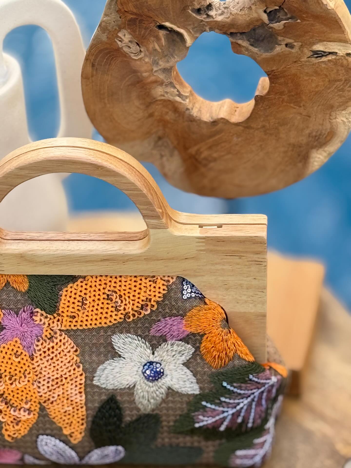 Bolso bordado floral