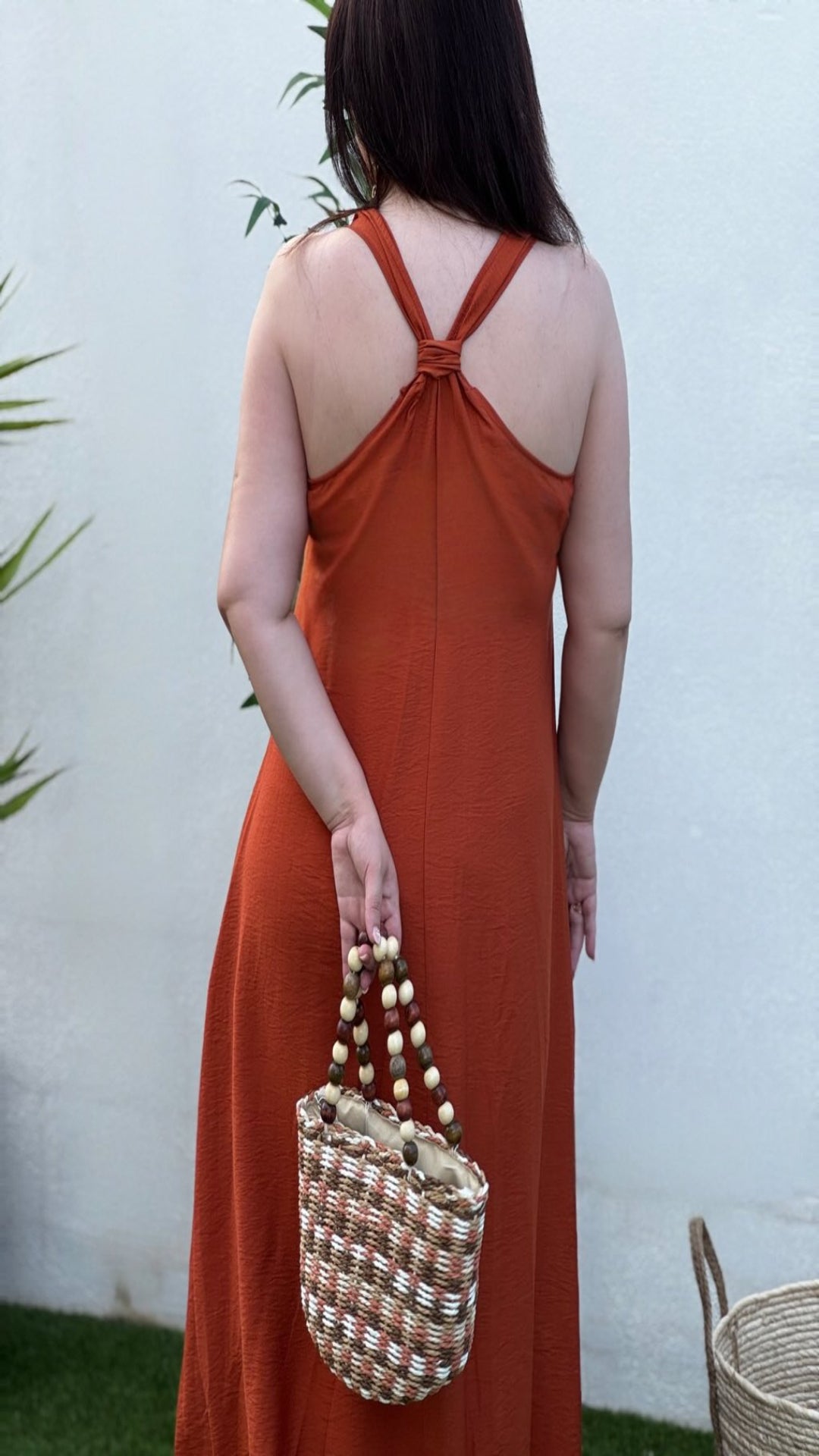 Vestido fluido con hebilla