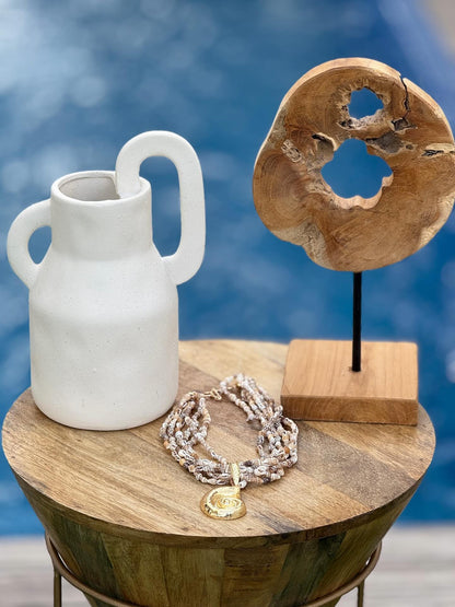 Collar concha charms