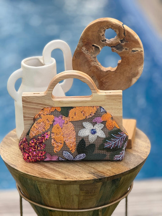 Bolso bordado floral