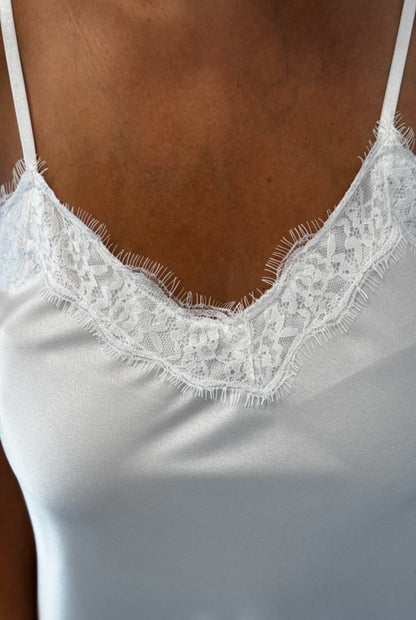 Top satinado lencero