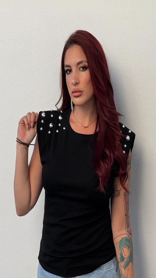 Camiseta hombreras abalorios