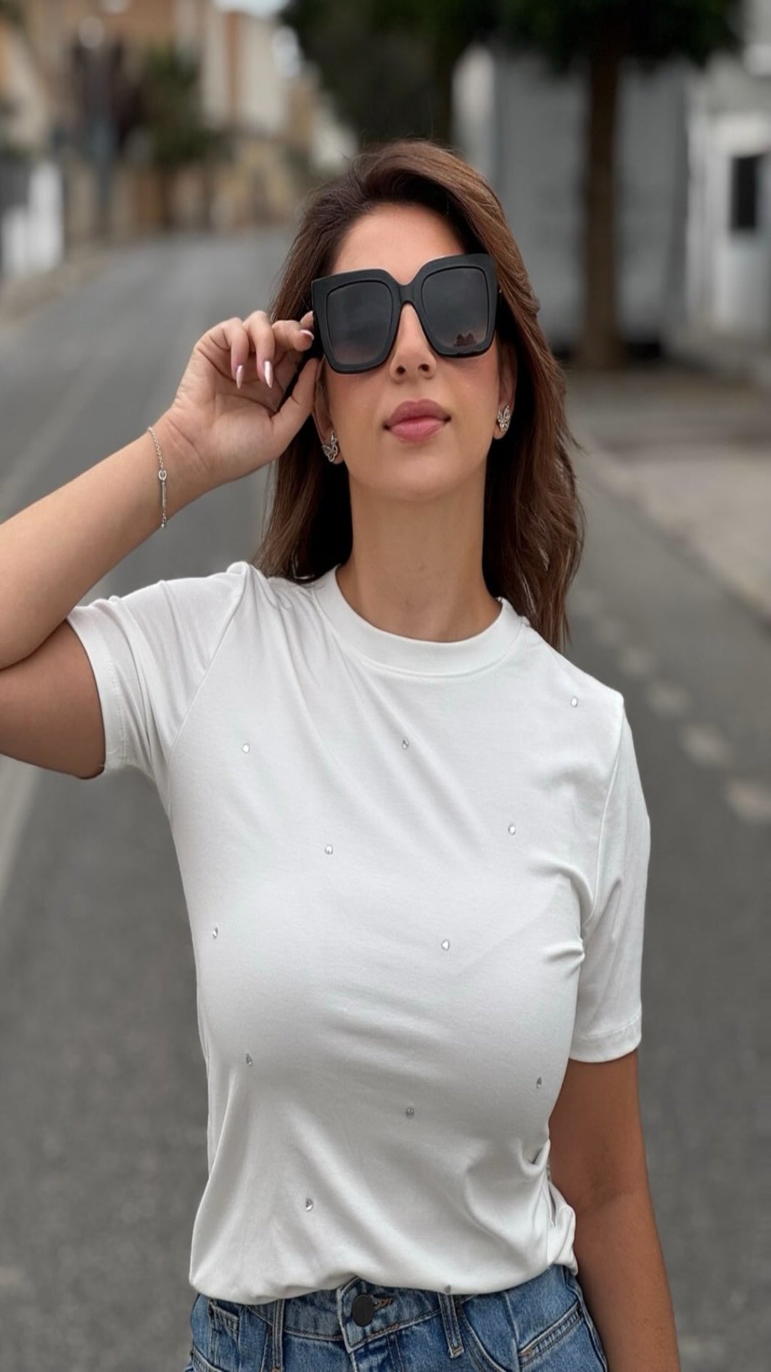 Camiseta detalle brillos