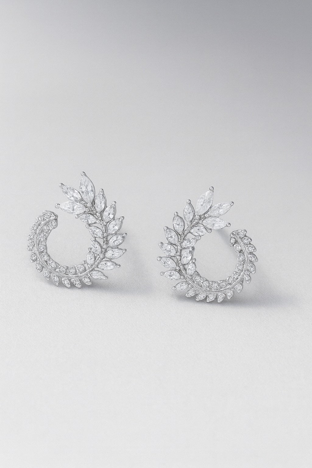 Pendientes diseño hojas