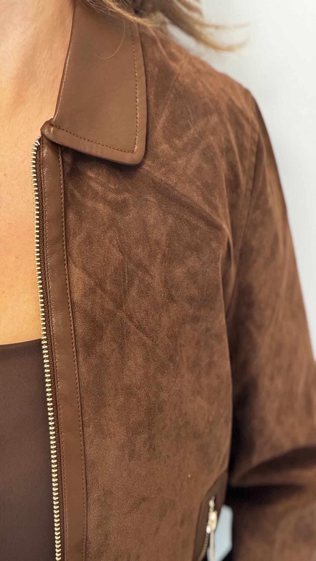 Cazadora efecto ante