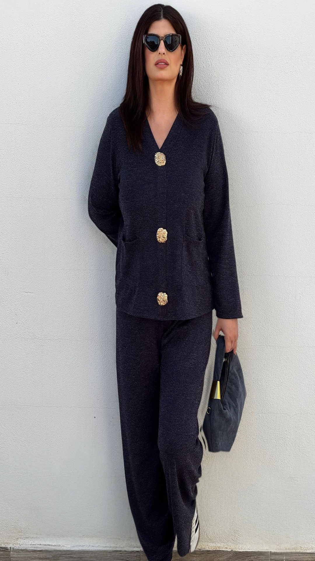 conjunto chaqueta y pantalón botones