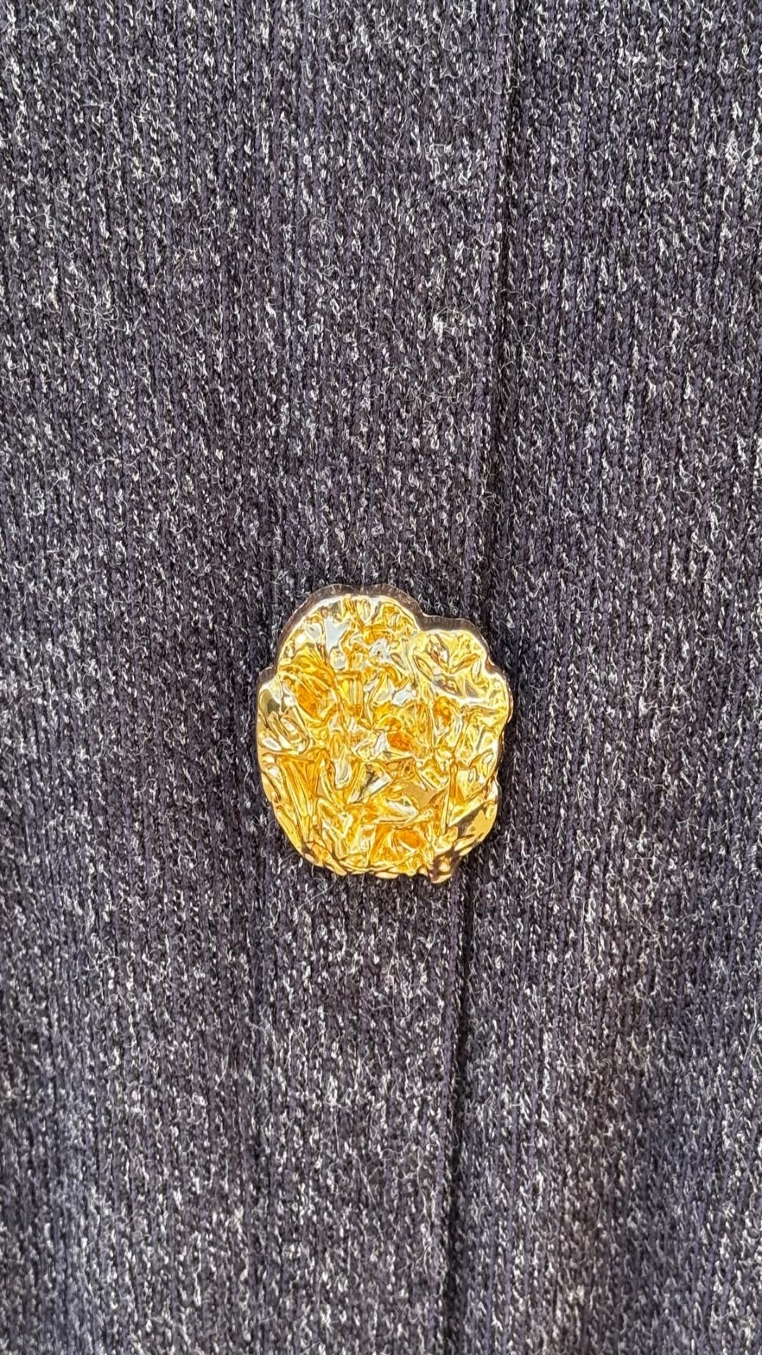 conjunto chaqueta y pantalón botones