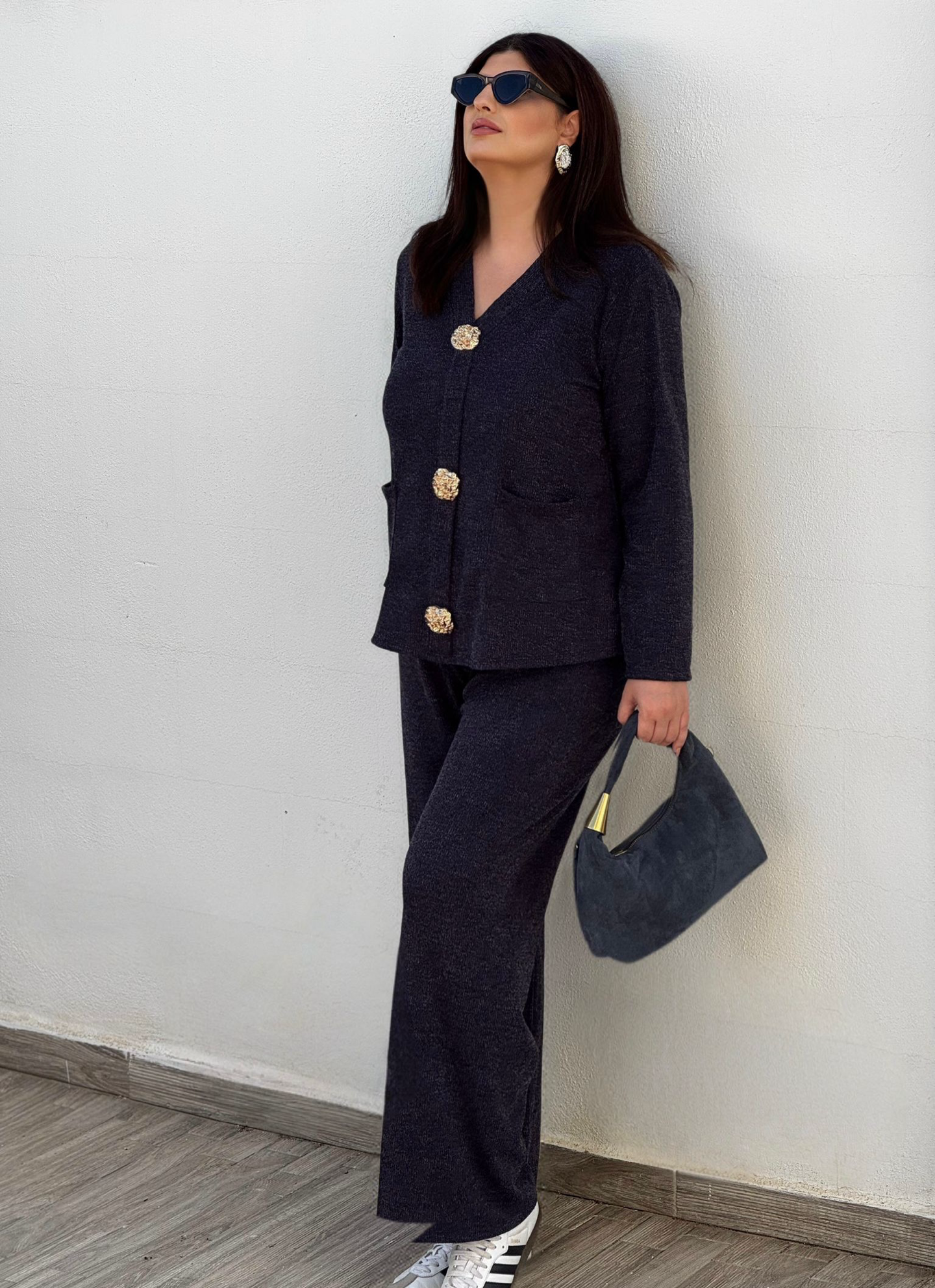 conjunto chaqueta y pantalón botones