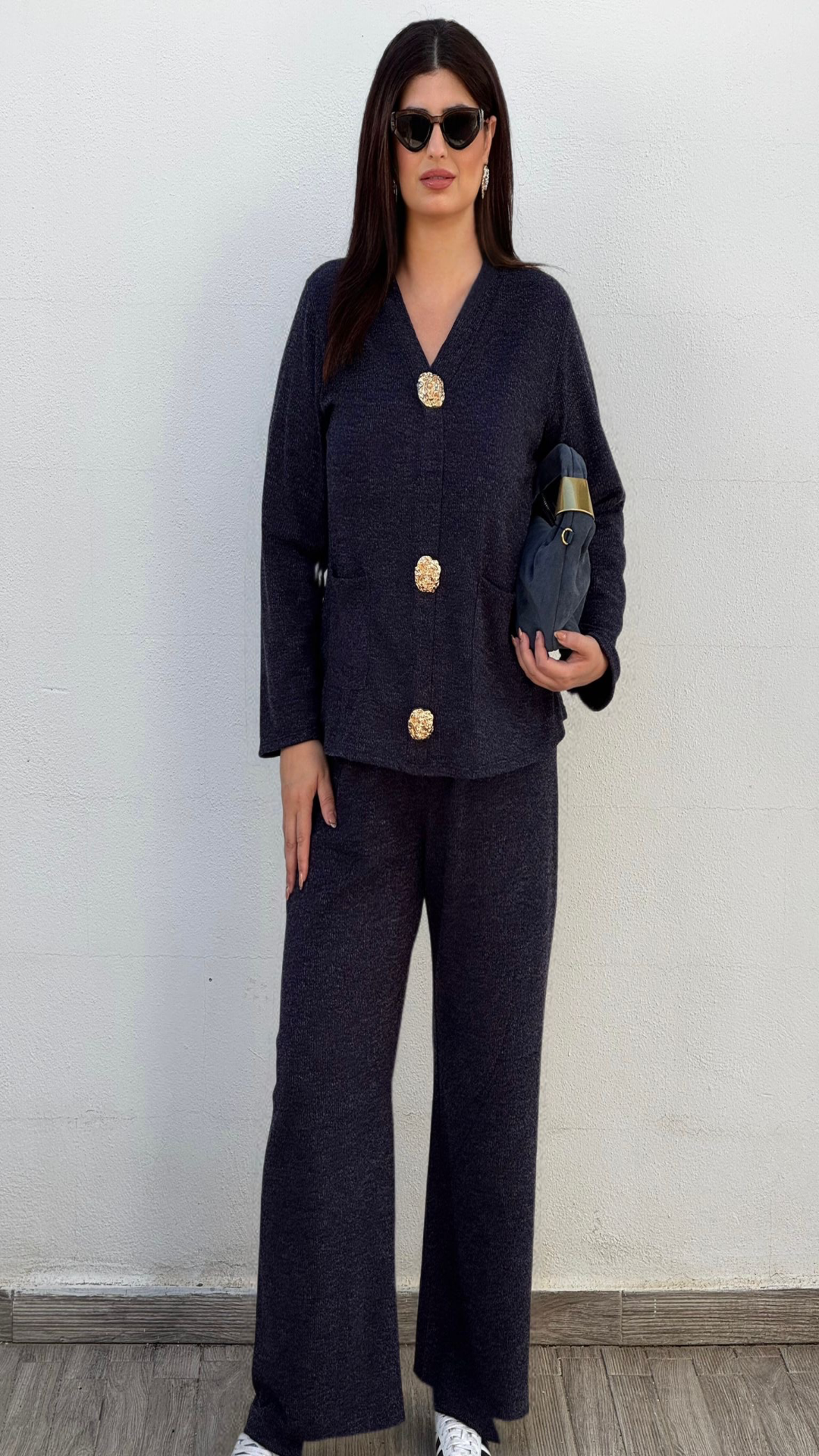 conjunto chaqueta y pantalón botones