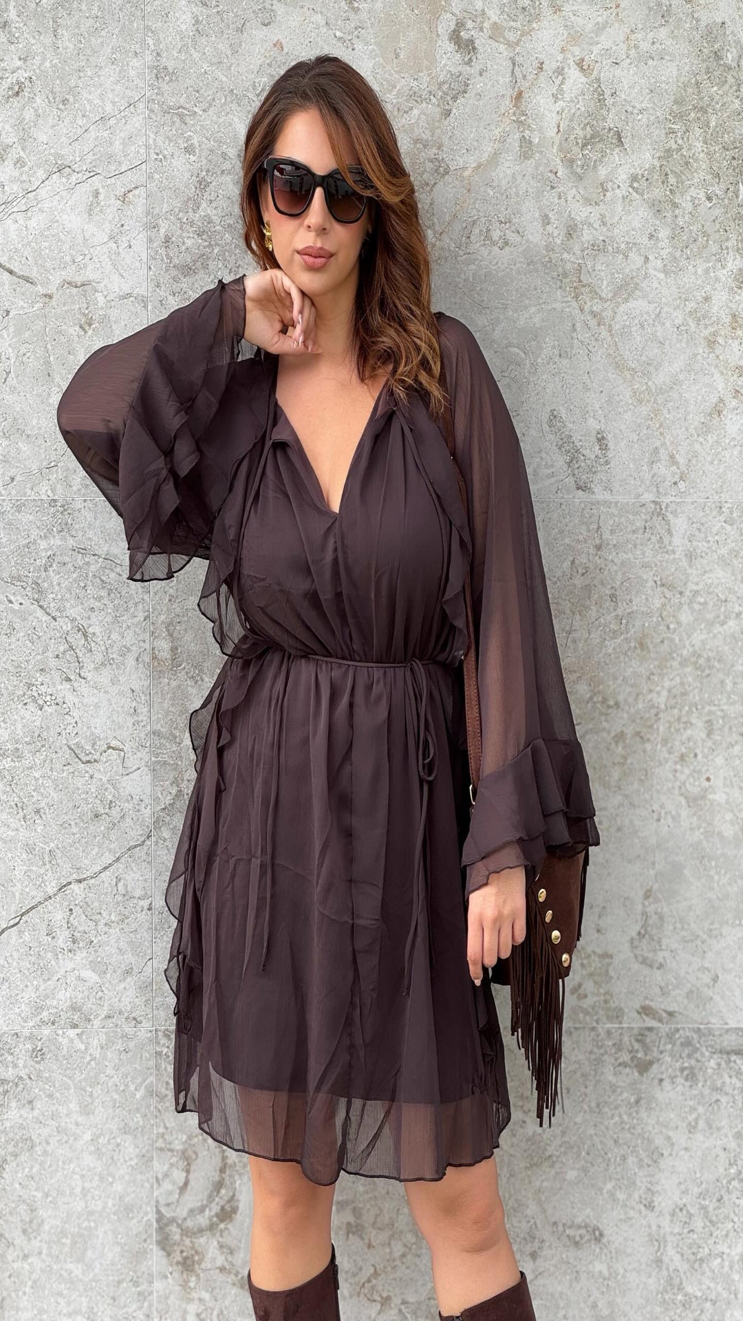 Vestido fluido volantes