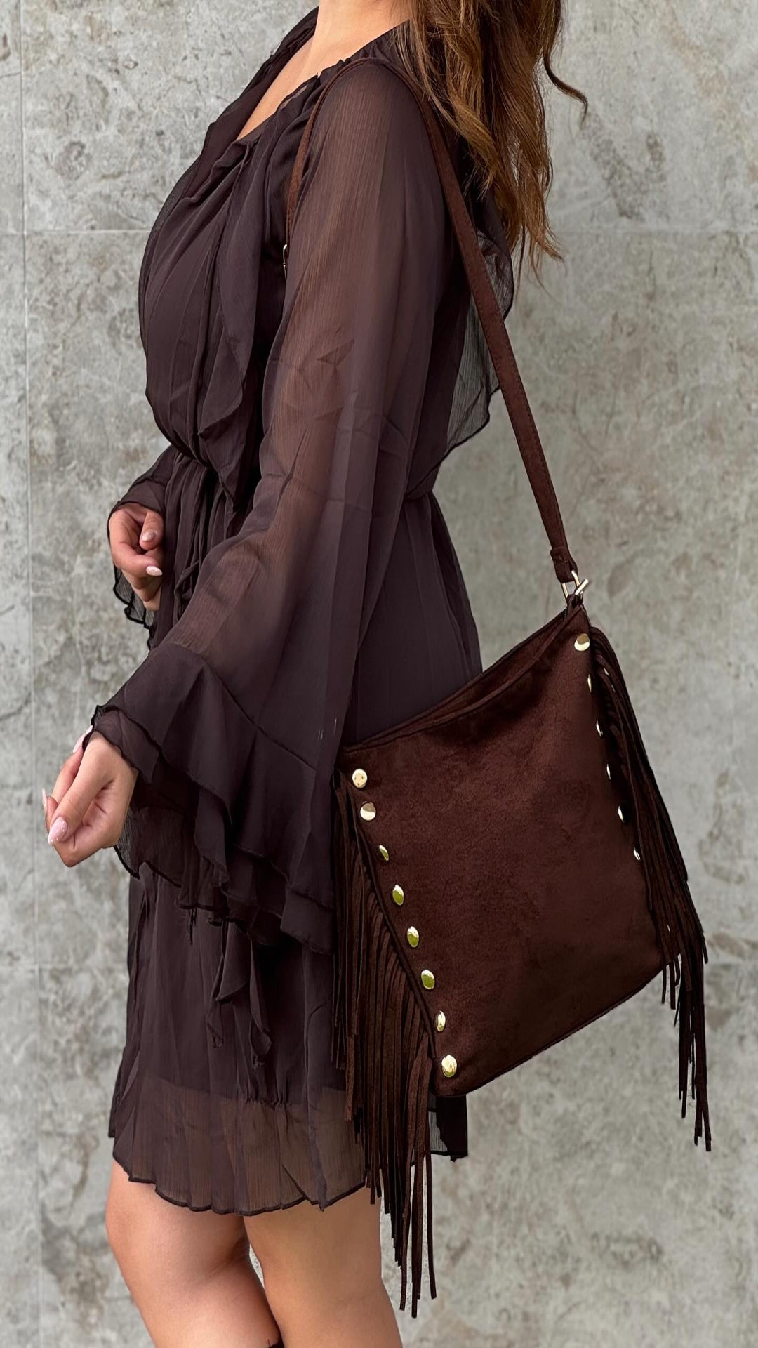 Vestido fluido volantes