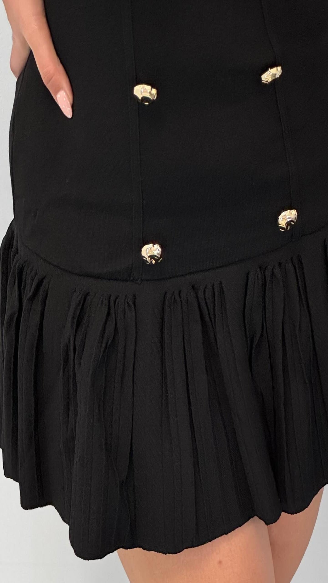 Vestido mini botones