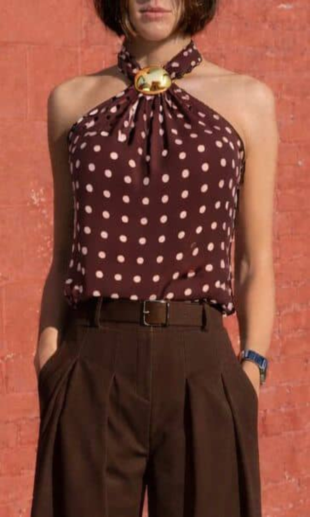 Top lunares con hebilla