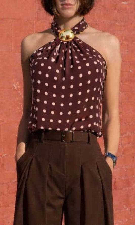 Top lunares con hebilla