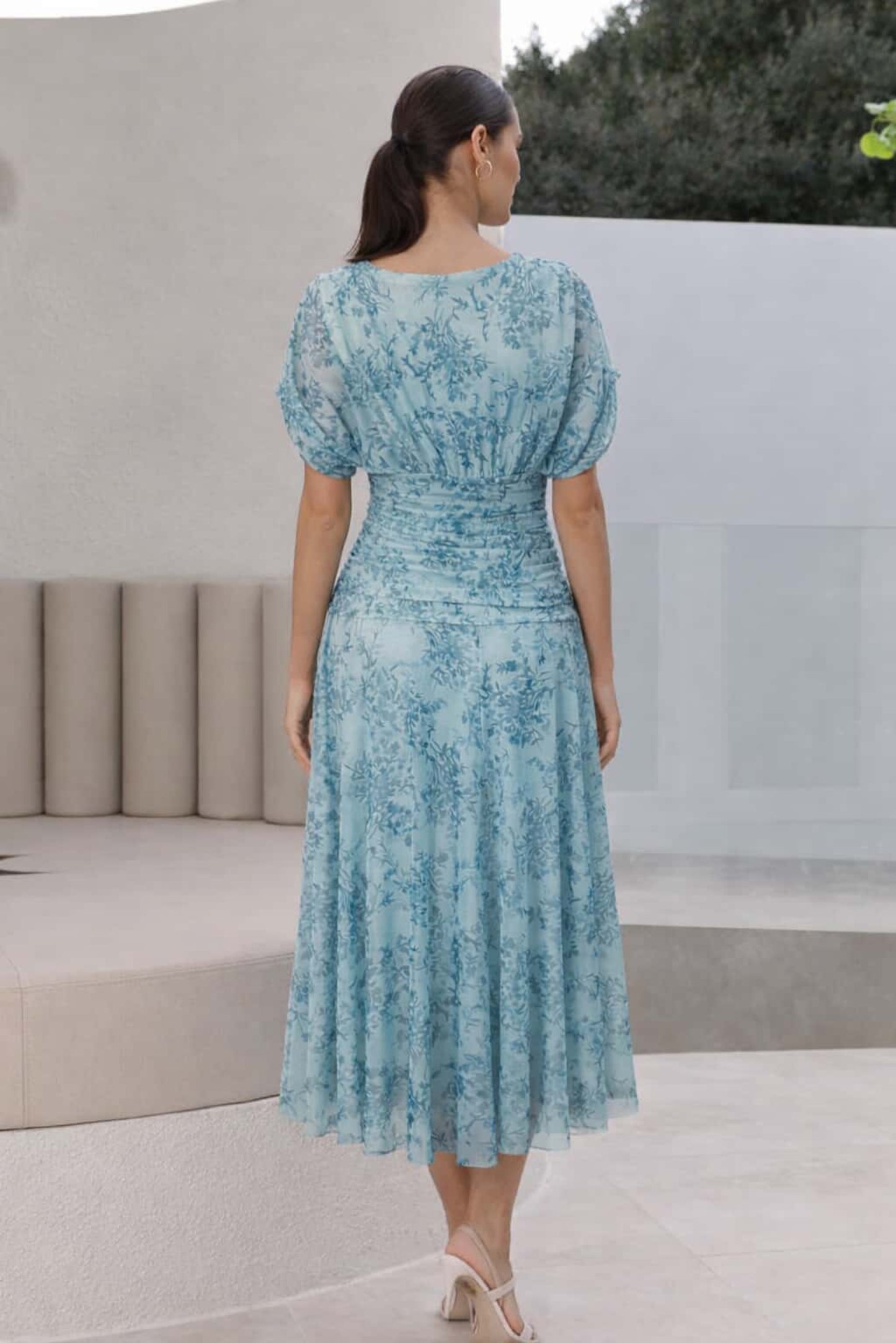 Vestido midi tul