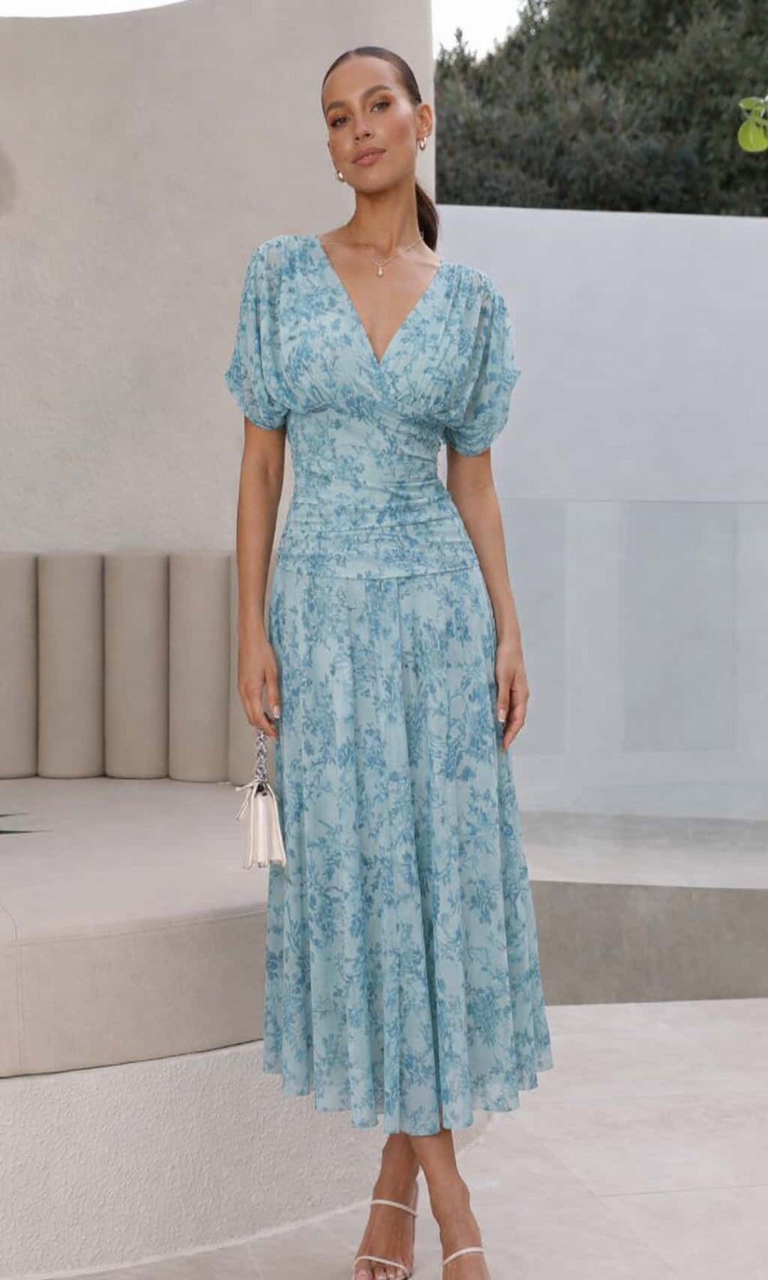 Vestido midi tul