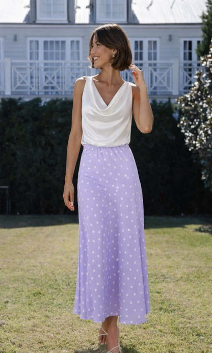 Falda satinada lunares