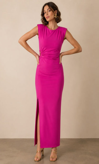 Vestido hombreras hebilla