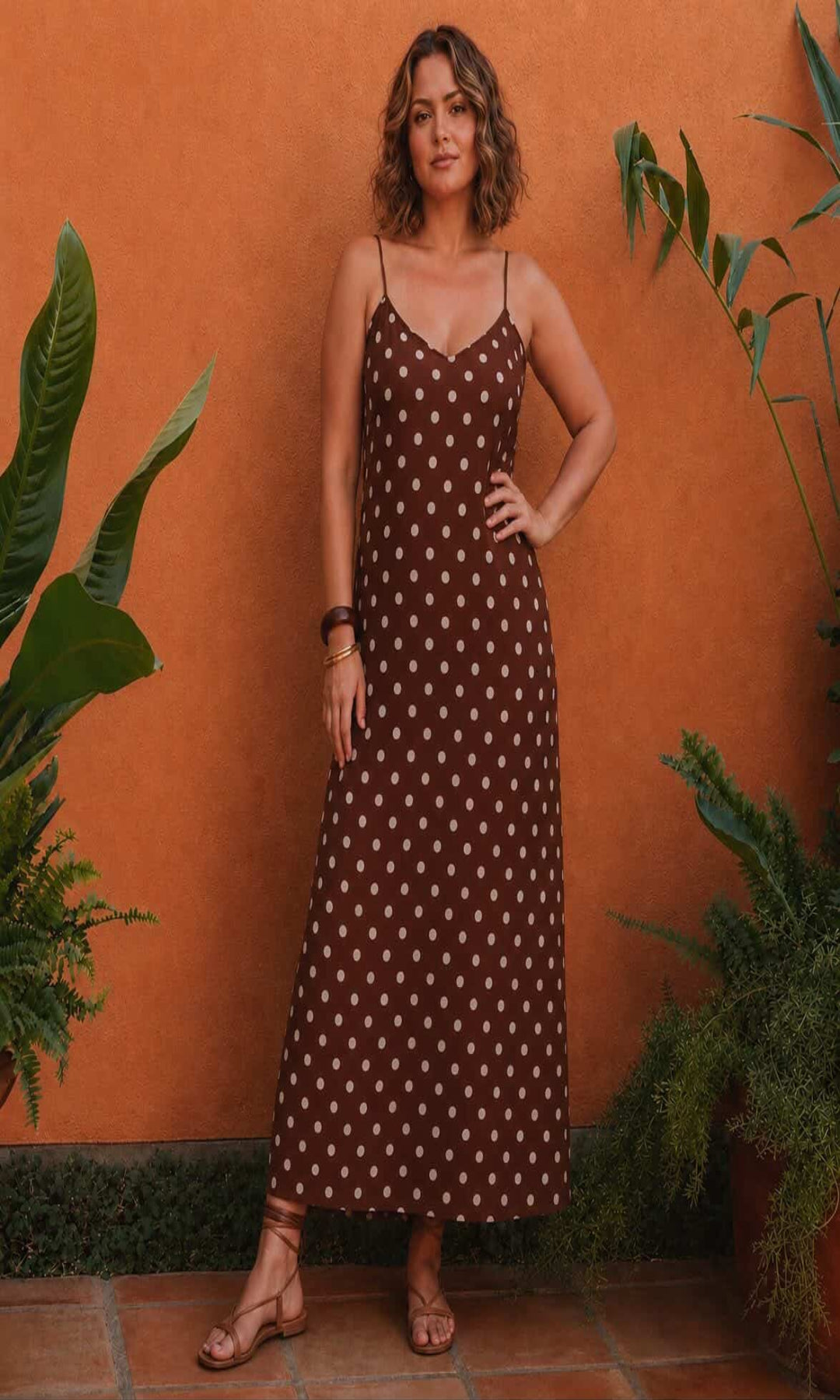 Vestido midi tirantes lunares