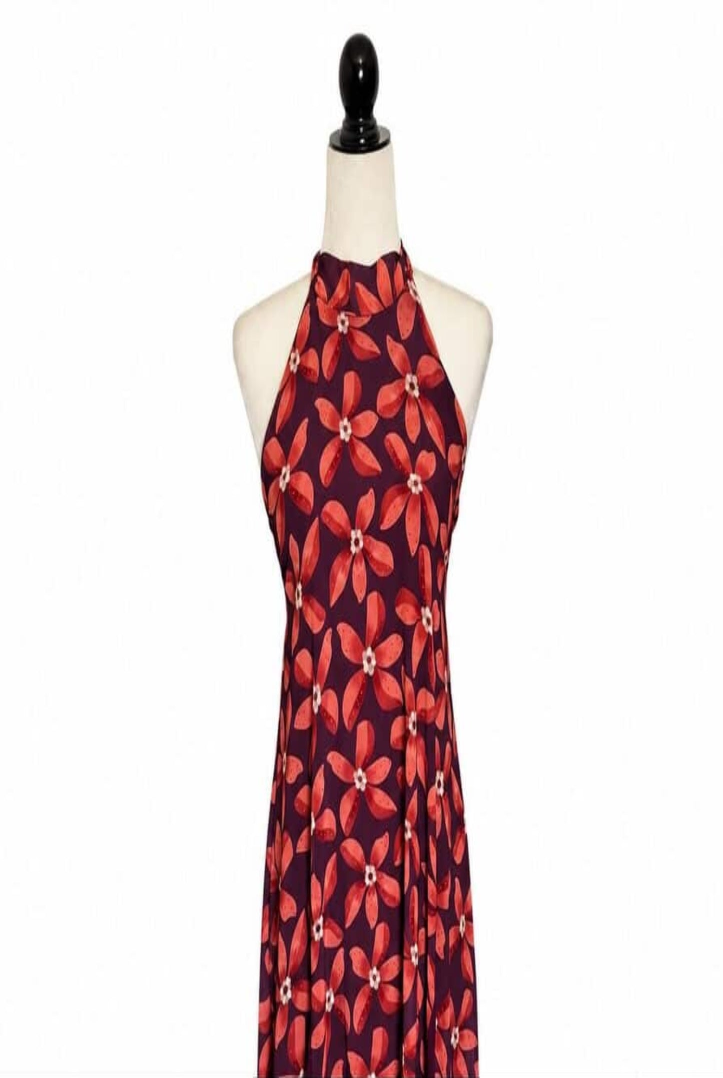 Vestido halter vuelo