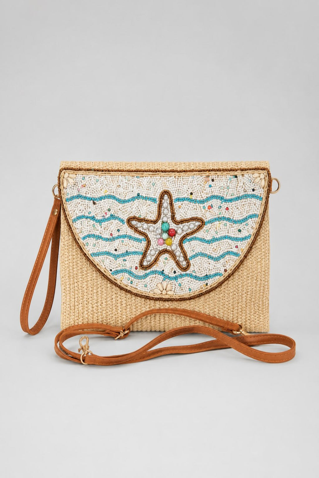 Bolso tipo sobre abalorios