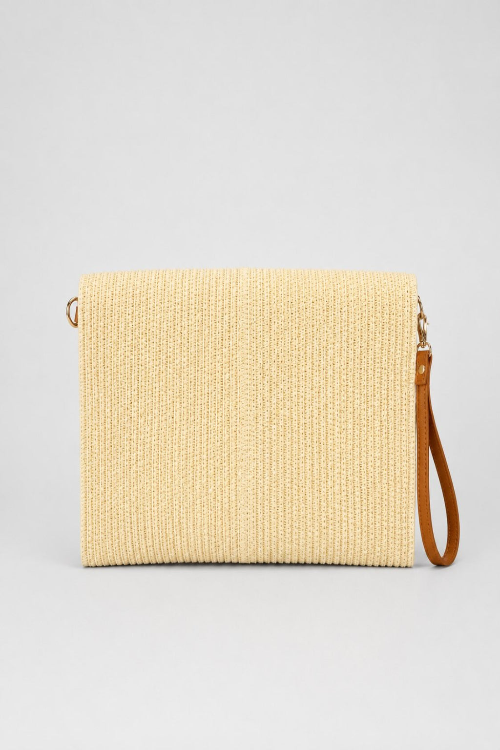 Bolso tipo sobre abalorios