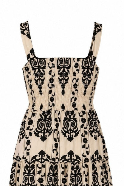 Vestido estampado volantes