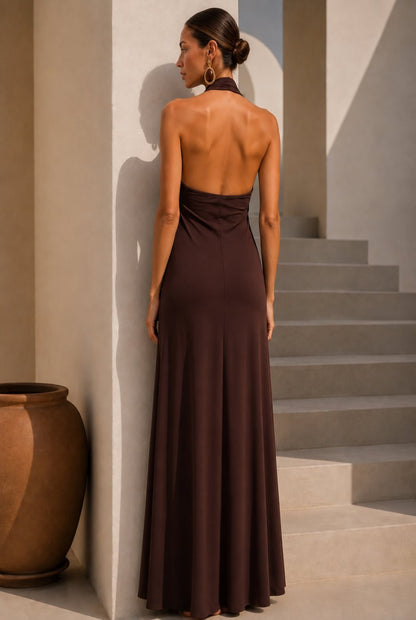 Vestido largo halter aplique
