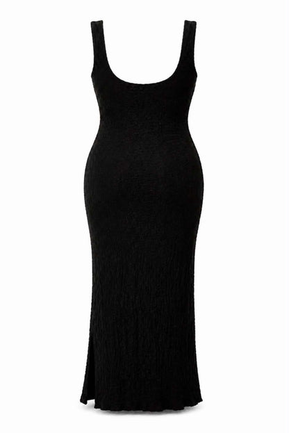Vestido básico con tirantes