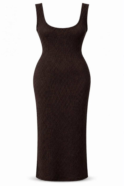 Vestido básico con tirantes