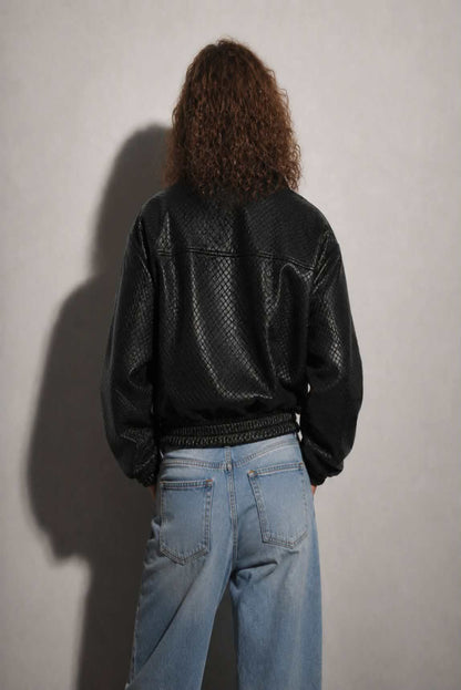 Chaqueta efecto piel