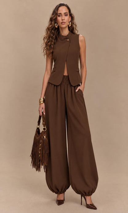 Conjunto chaleco asimétrico