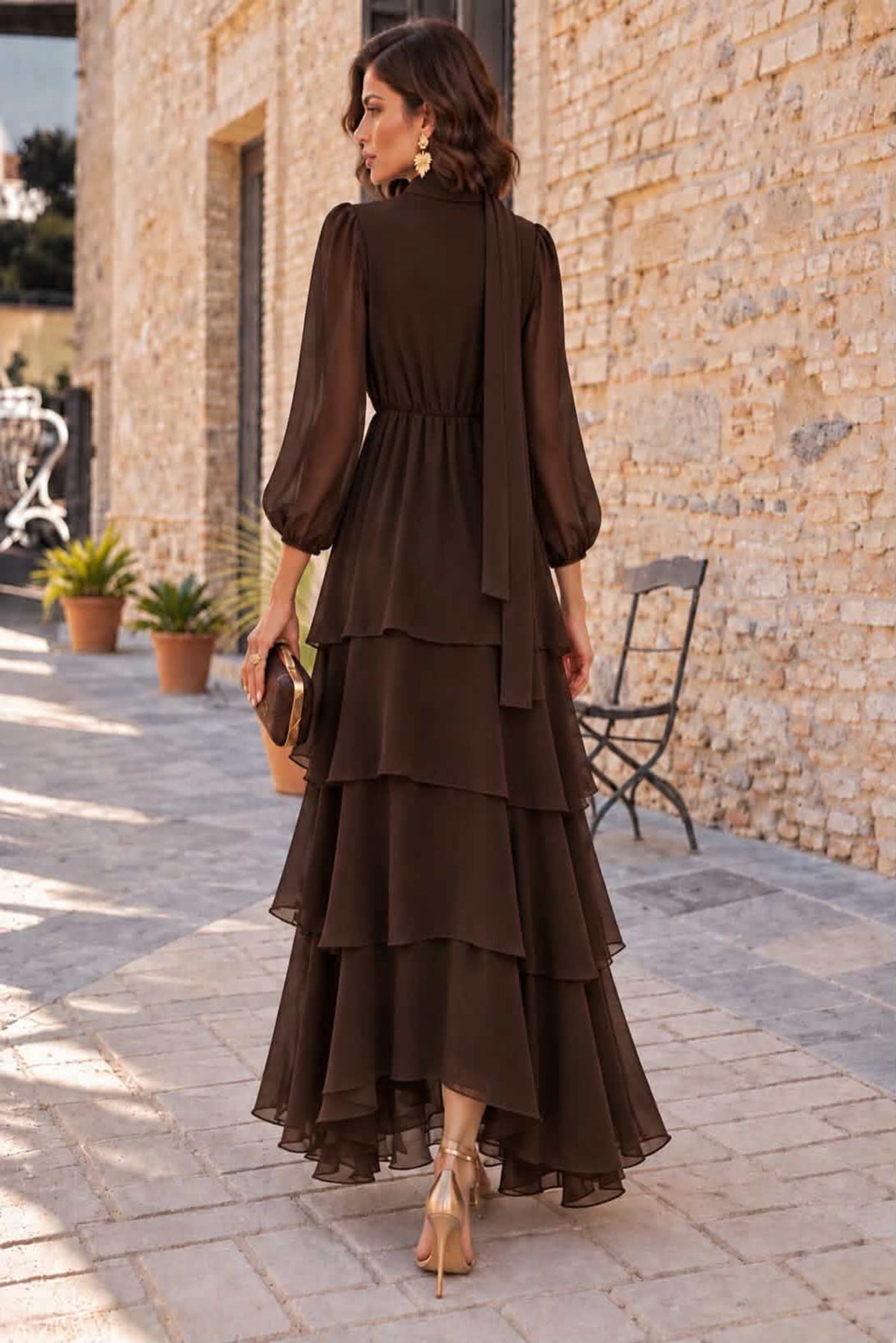Vestido fluido con volantes