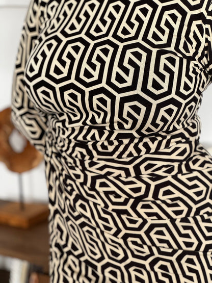 Robe froncée avec fente