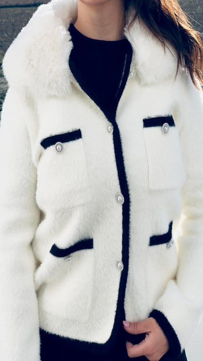 Chaqueta punto efecto pelo botón perla